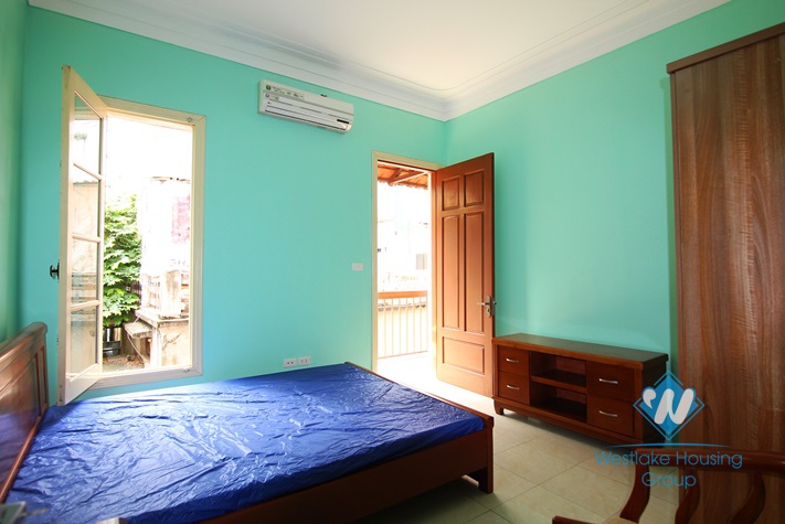 Nice and spacious 5 bedrooms house for rent in Tay Ho, Hanoi
